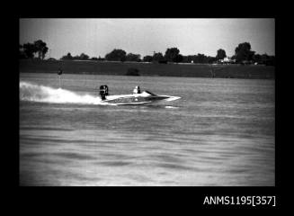 Lake Glenmaggie 1971, picklefork style outboard catamaran GOLD CAT