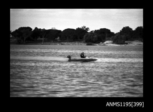 Lake Glenmaggie 1971, unidentified outboard hydroplane