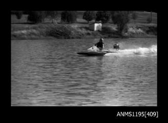 Lake Glenmaggie 1971, unidentified outboard hydroplane