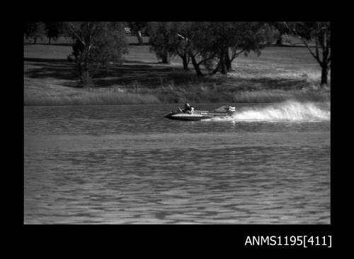 Lake Glenmaggie 1971, outboard hydroplane VAMPIRE