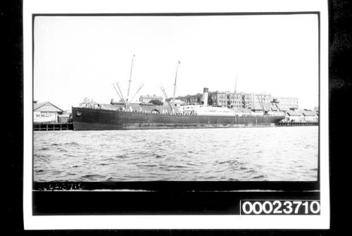 Four-masted steamship