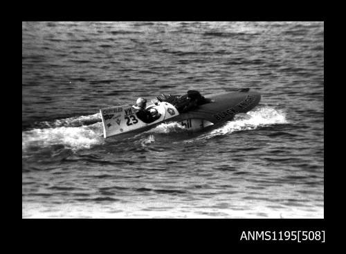 Hen and Chicken Bay 1970s, inboard hydroplane BLACK KNIGHT