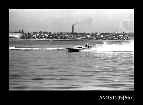 Hen and Chicken Bay 1970s, inboard hydroplane DYNA