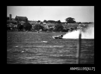 Hen and Chicken Bay 1970s, inboard hydroplane DYNA