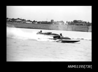 Wagga Boat Club, two inboard hydroplanes including BUMBLEFOOT