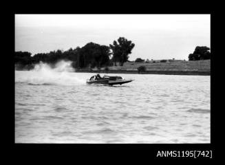 Wagga Boat Club, inboard hydroplane KAARINA