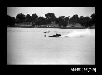 Wagga Boat Club, unidentified cabover type inboard hydroplane