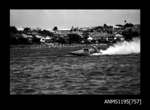 Hen and Chicken Bay Races 1970, inboard hydroplane EAGLE