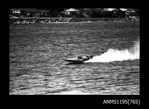 Hen and Chicken Bay Races 1970, inboard hydroplane EAGLE