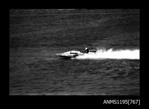 Hen and Chicken Bay Races 1970, inboard hydroplane DYNA