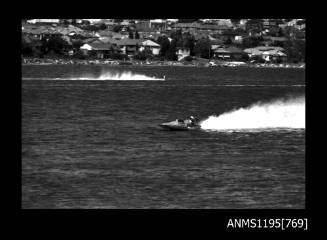 Hen and Chicken Bay Races 1970, inboard hydroplane EAGLE