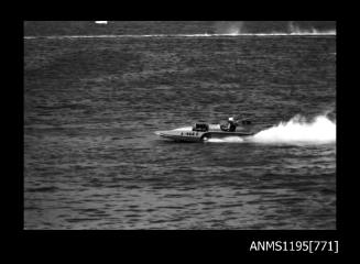 Hen and Chicken Bay Races 1970, inboard hydroplane EAGLE