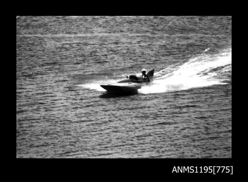 Hen and Chicken Bay Races 1970, inboard hydroplane EAGLE