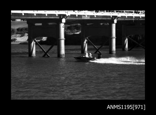 Bridge to Bridge Speedboat Race 1970, outboard runabout HECK'L