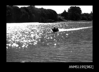 Bridge to Bridge Speedboat Race 1970, unidentified outboard runabout