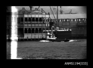 Sydney Cove 1969, RAN dockyard tug DT502