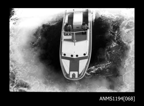 Manly Cove and Store Beach 1973, cruiser VEDETTE J demonstration