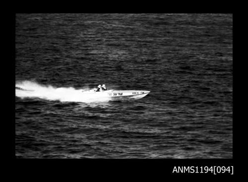 Offshore powerboat racing 1970s, powerboat THE BOTTLE