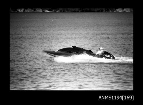 Cowan Creek TV ad filming early 1970s, hydroplane LJ22N at speed