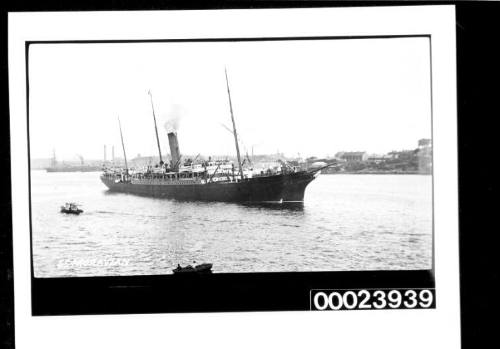 SS MORAVIAN leaving Sydney 8 October 1910