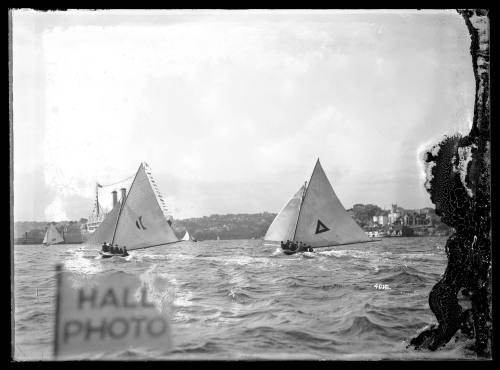  DESDEMONA and FLORRIE II racing on Sydney Harbour