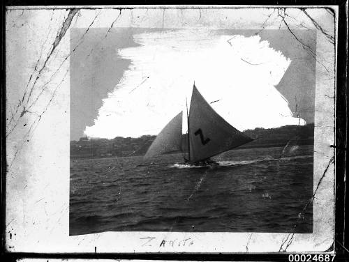 18-foot gaff rigged skiff ZANITA in harbour