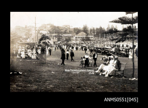 Main thoroughfare, Coogee