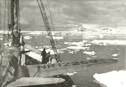 MS WYATT EARP with aircraft Polar Star seeks a take-off field along the Antarctic Archipelago