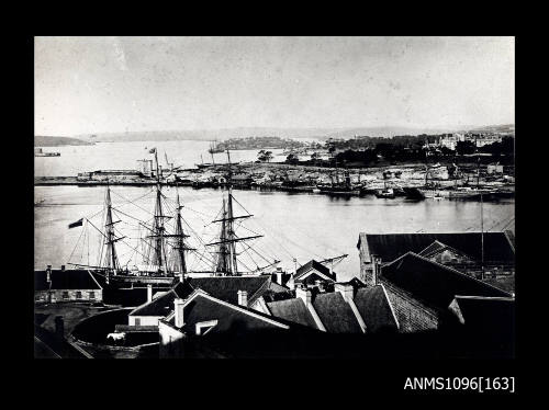 Circular Quay looking from The Rocks to Fort Macquarie