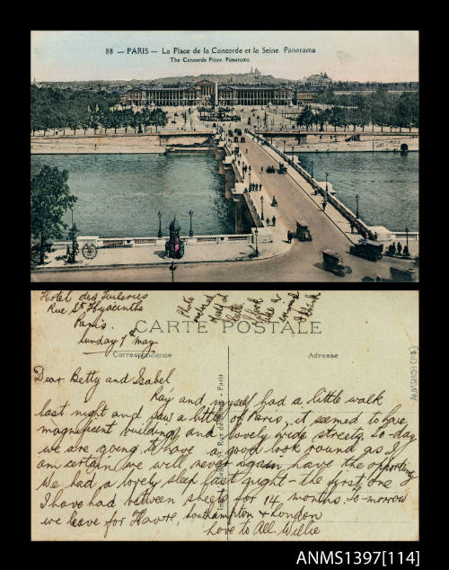 Paris - Place de la concorde et la Seine. Panorama