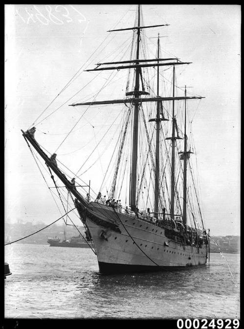 Spanish Navy training ship JUAN SEBASTIAN DE ELCANO in Sydney Harbour