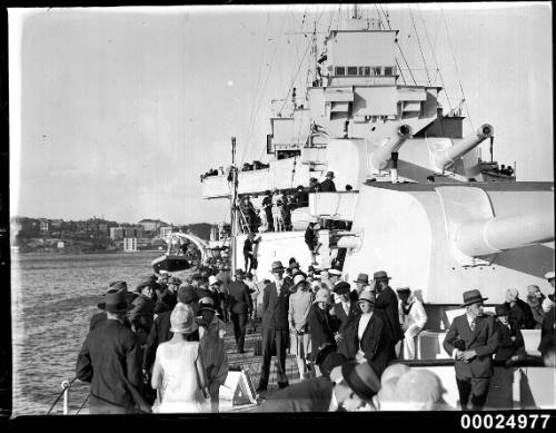 Crowds inspect HMAS AUSTRALIA II at Circular Quay, Sydney