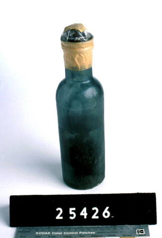 Glass bottle