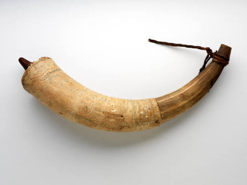 Scrimshaw powder horn by Louis Gauvin