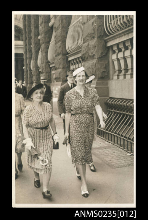 Muriel Binney walks with a younger woman along George Street near Martin Place