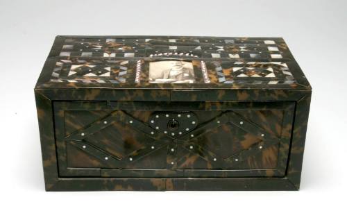 Turtle shell and mother of pearl box