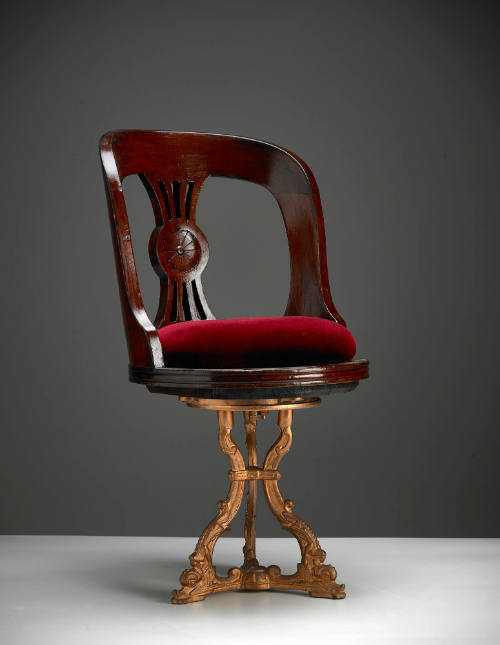 HMAS PROTECTOR saloon chair