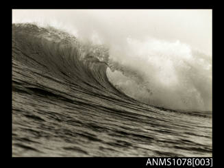 Big wave at Cronulla Point