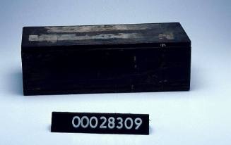 Box for submarine depth range recorder