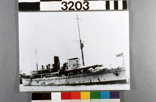 HMAS MORESBY