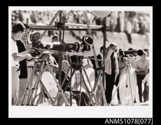 Camera tripods, World Titles, Manly