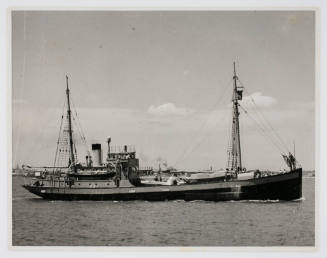 HMAS WYATT EARP leaving Williamstown (Melbourne) for Antarctic 19 December 1947