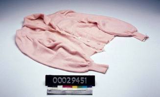 Night jacket brought to Australia by Italian migrant Lina Cesarin