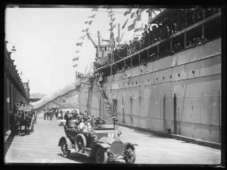 Departure of a troopship WWI