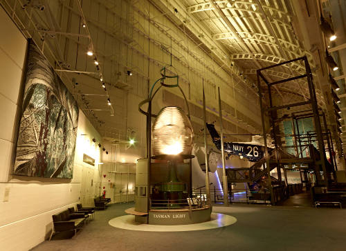 Tasman lighthouse lens and pedestal