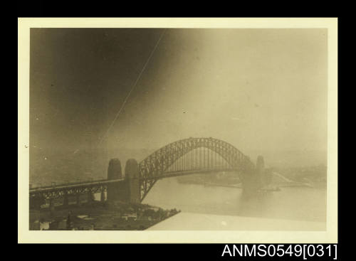 Photograph depicting the Sydney Harbour Bridge