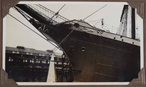 Photograph depicting the bow of MAGDALENE VINNEN