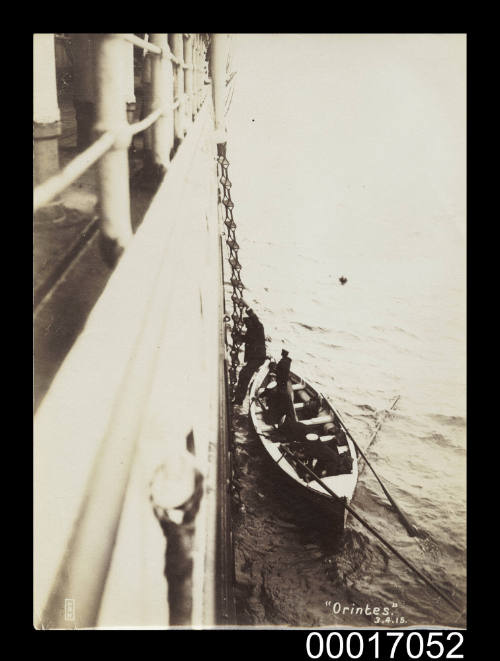 SS ORONTES, 3 April 1915, harbour pilot the ship's Jacob's ladder