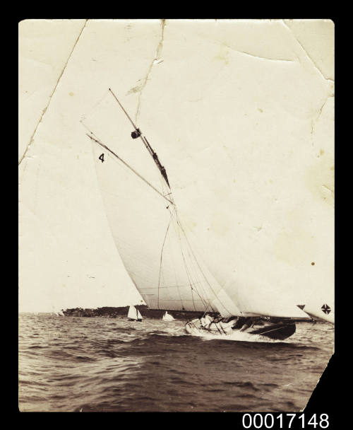 MORNA of the Royal Sydney Yacht Squadron sailing