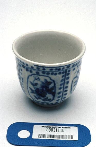 Teacup similar to those used on TU DO